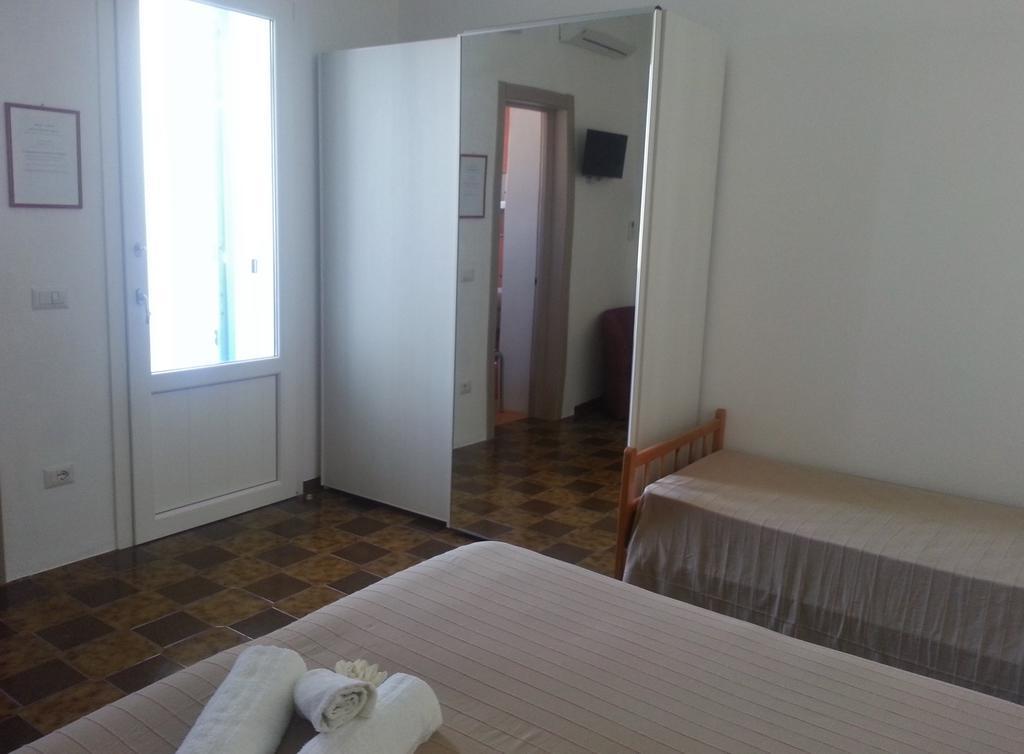 B&B Brezza Marina Torre Pali Exterior foto
